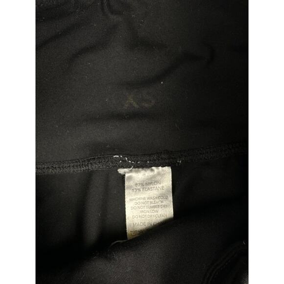 Saski High Waist Workout Leggings in Black - Picture 2 of 3